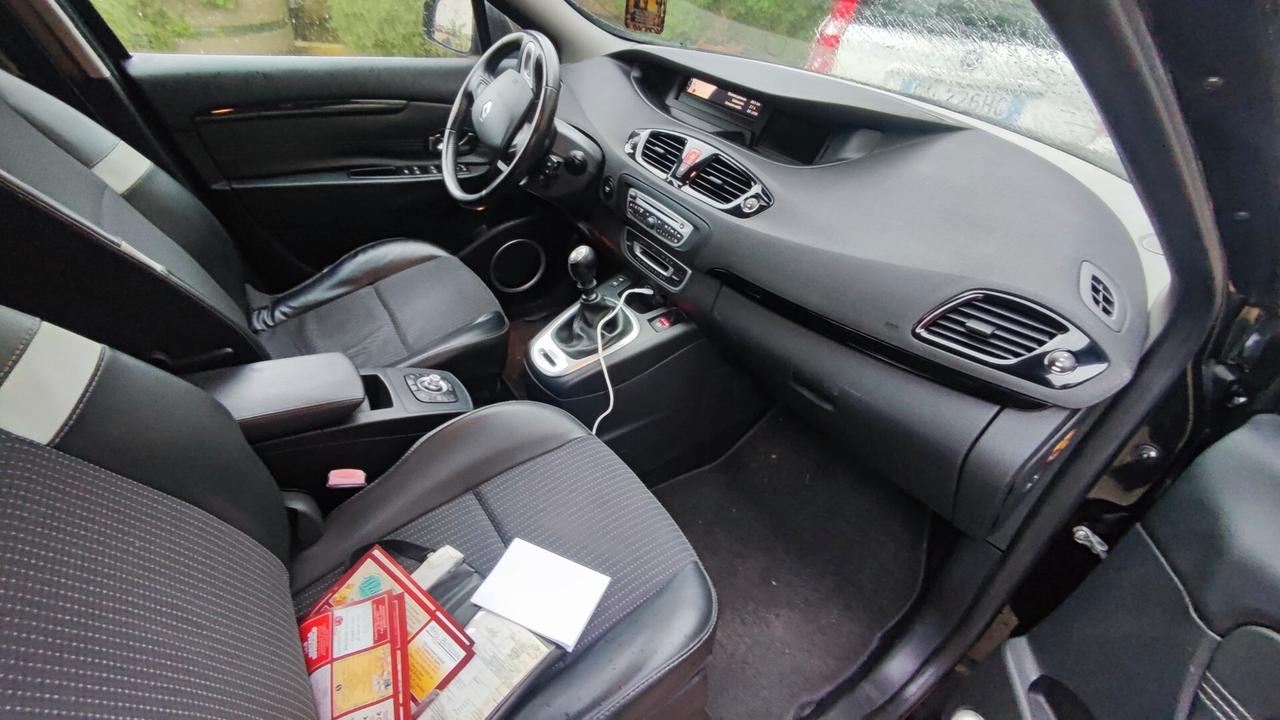 Renault Scenic 1.6 dci 2012