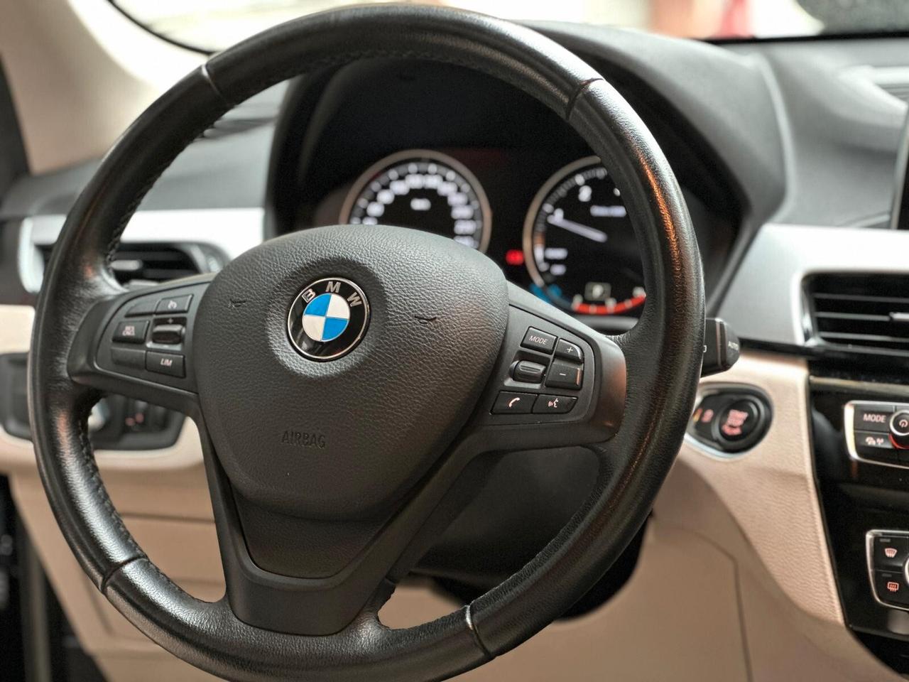 Bmw X1 sDrive18d Autom. xLine FULL