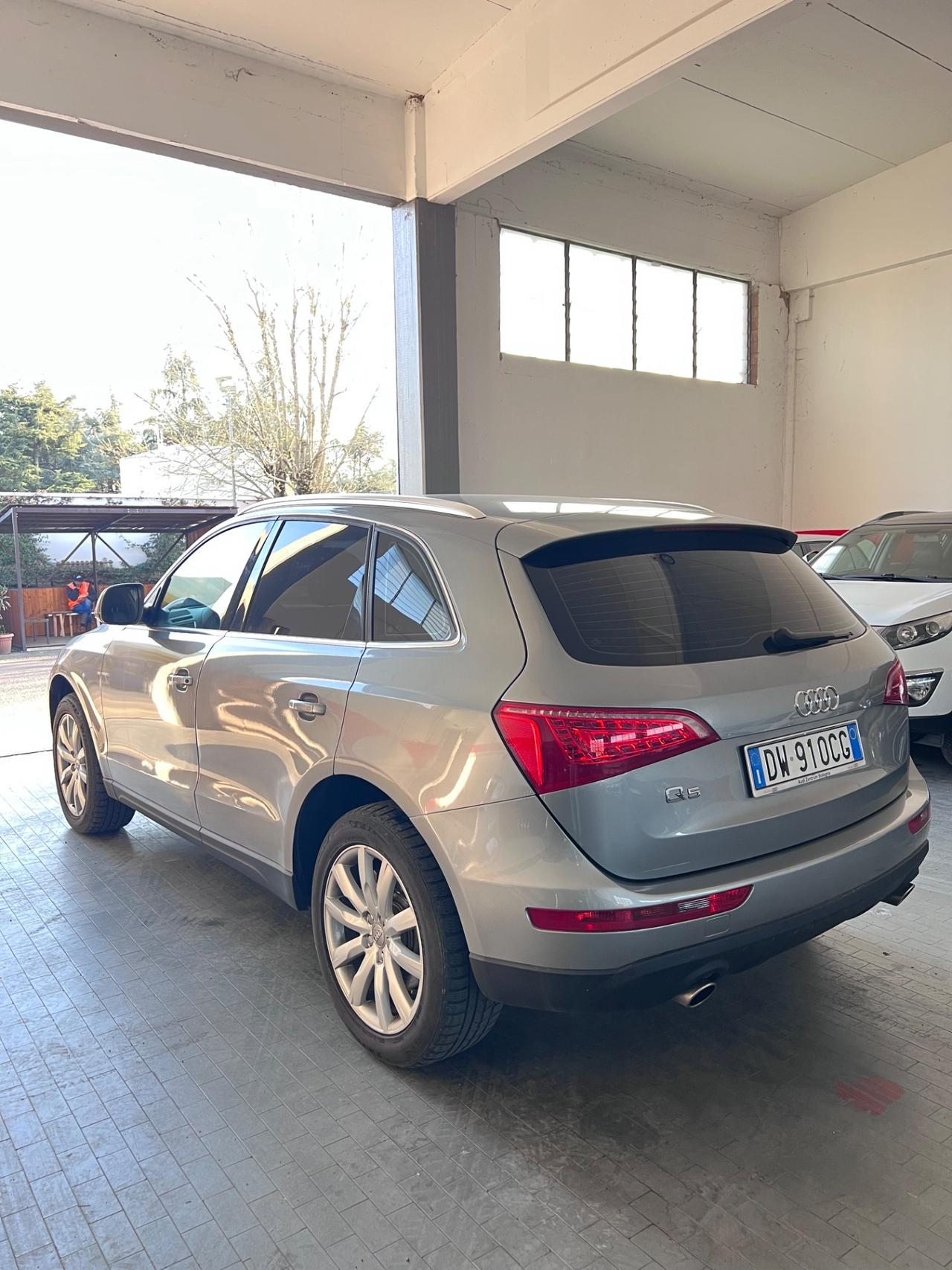 Audi Q5 3.0 V6 TDI quattro S tronic