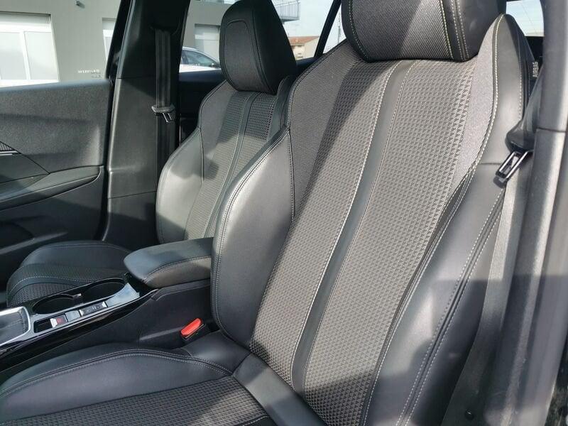 Peugeot 2008 2008 PureTech 130 S&S GT