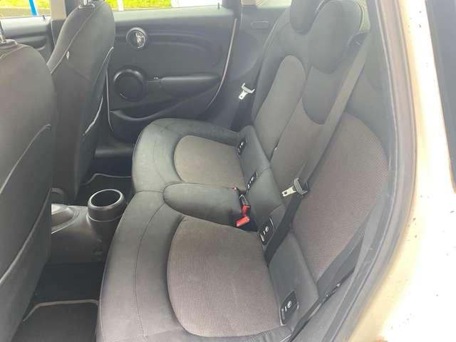 MINI One Mini IV F55-F56 2014 1.2 5p