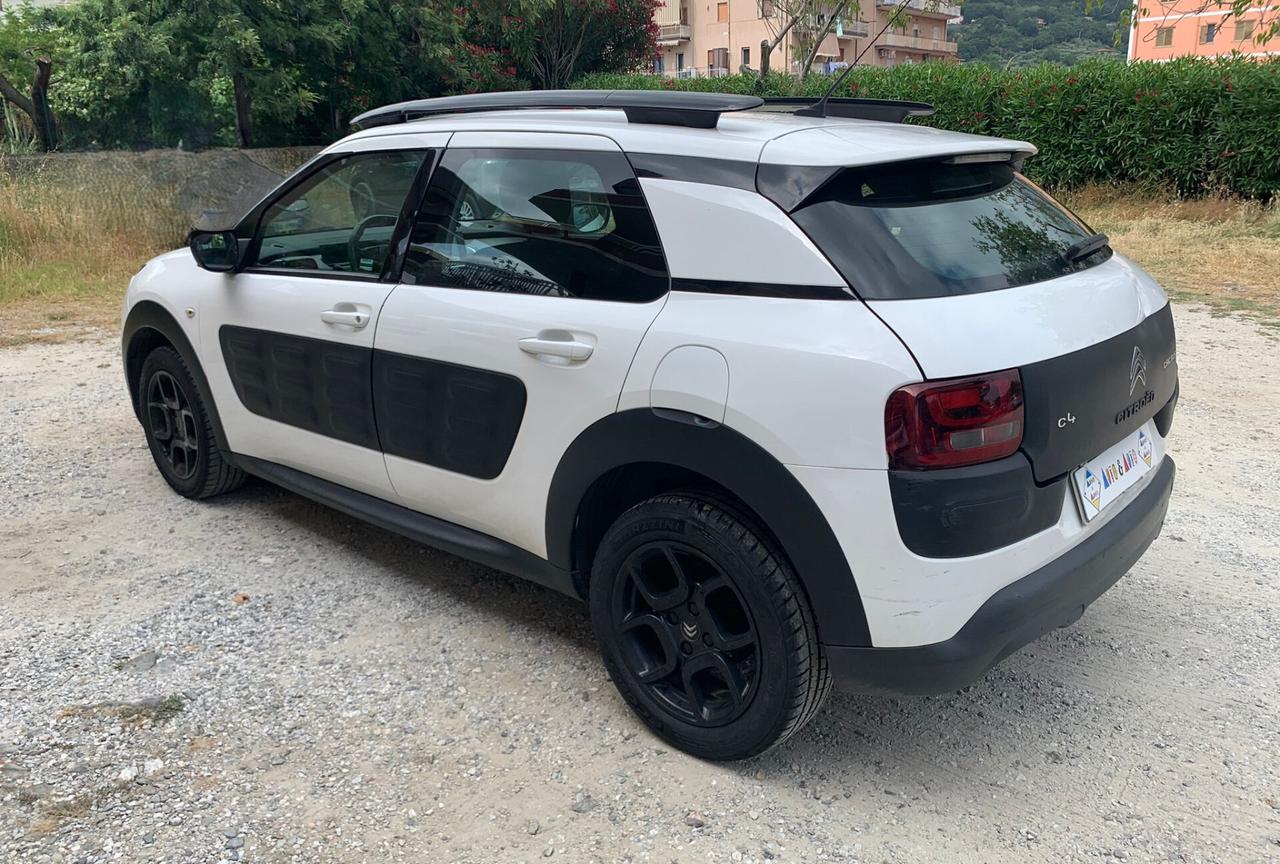 Citroen C4 Cactus PureTech 82 Shine