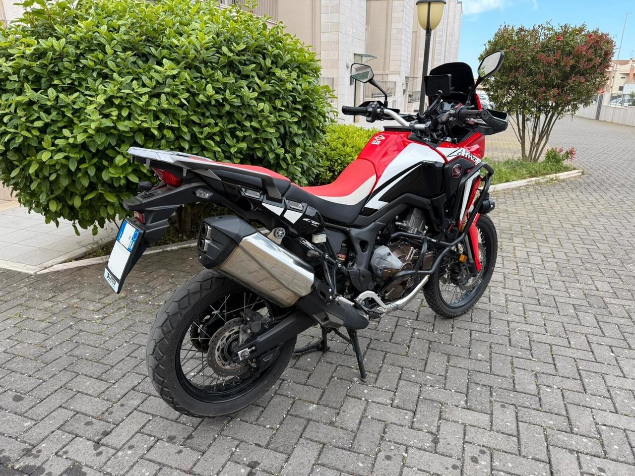 Honda AFRICA TWIN CRF 1000 adventure sport DCT