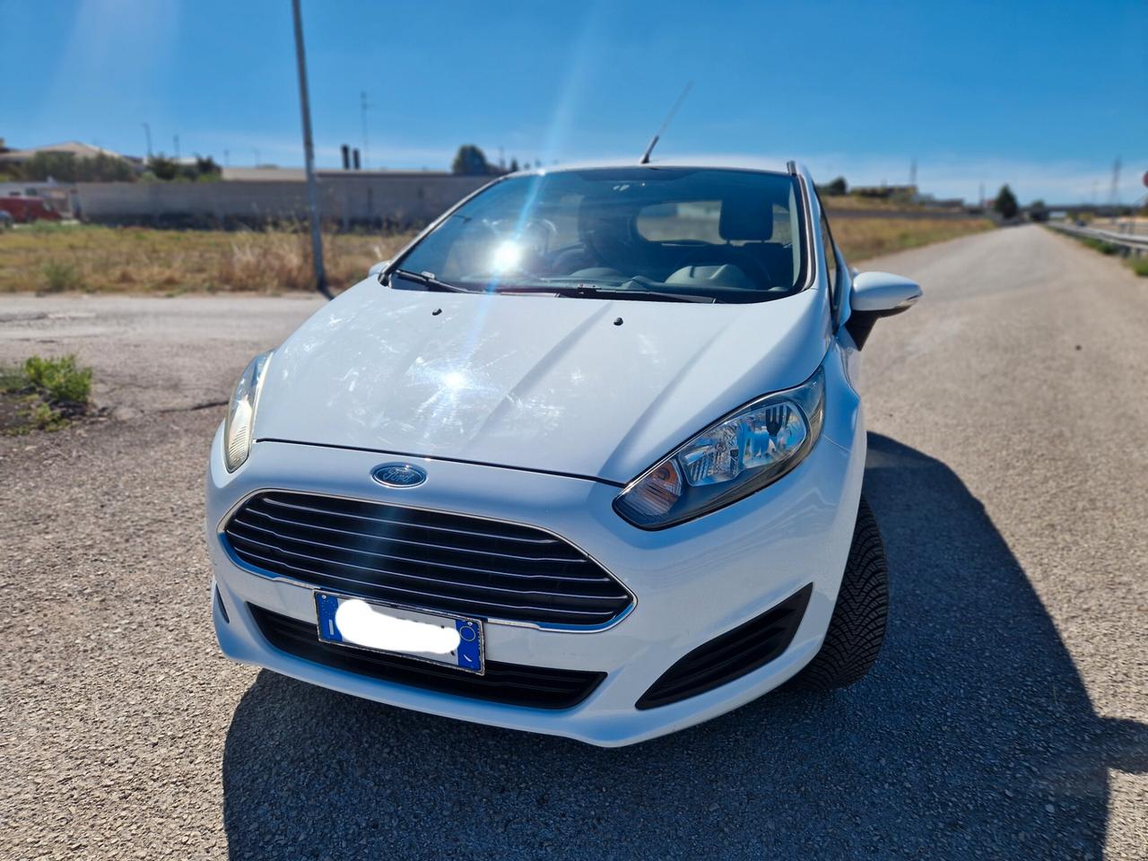 Ford Fiesta 1.0 80CV 5 porte Titanium