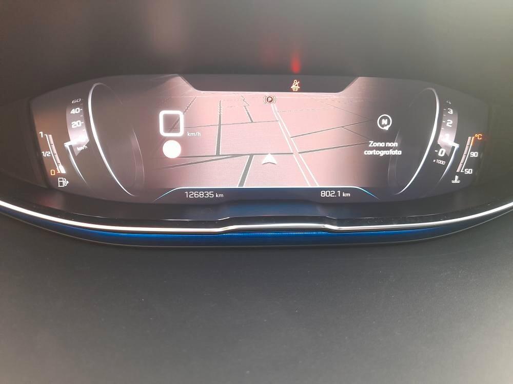PEUGEOT 3008 1.5 BLUEHDI 130 CV ALLURE