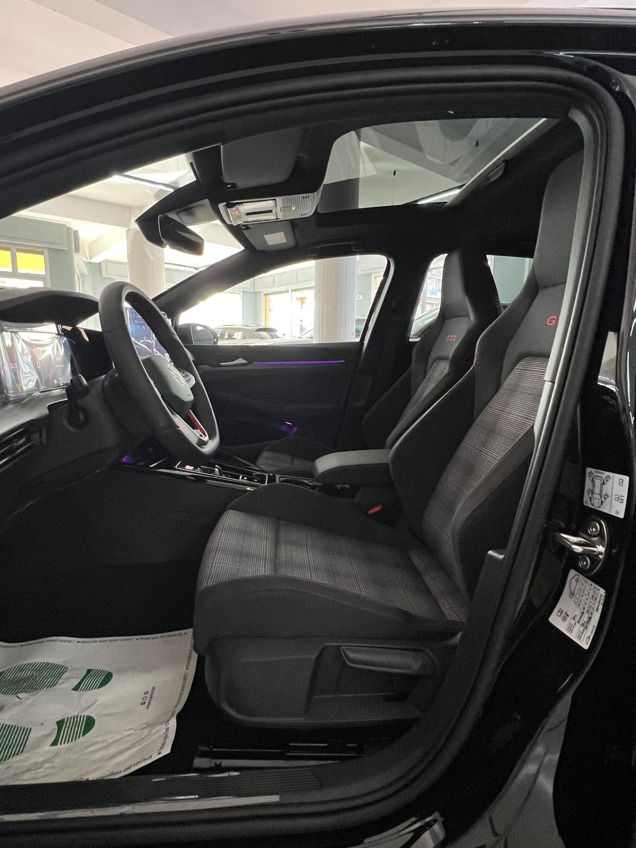 Volkswagen Golf 8.5 GTI 2.0 TSI