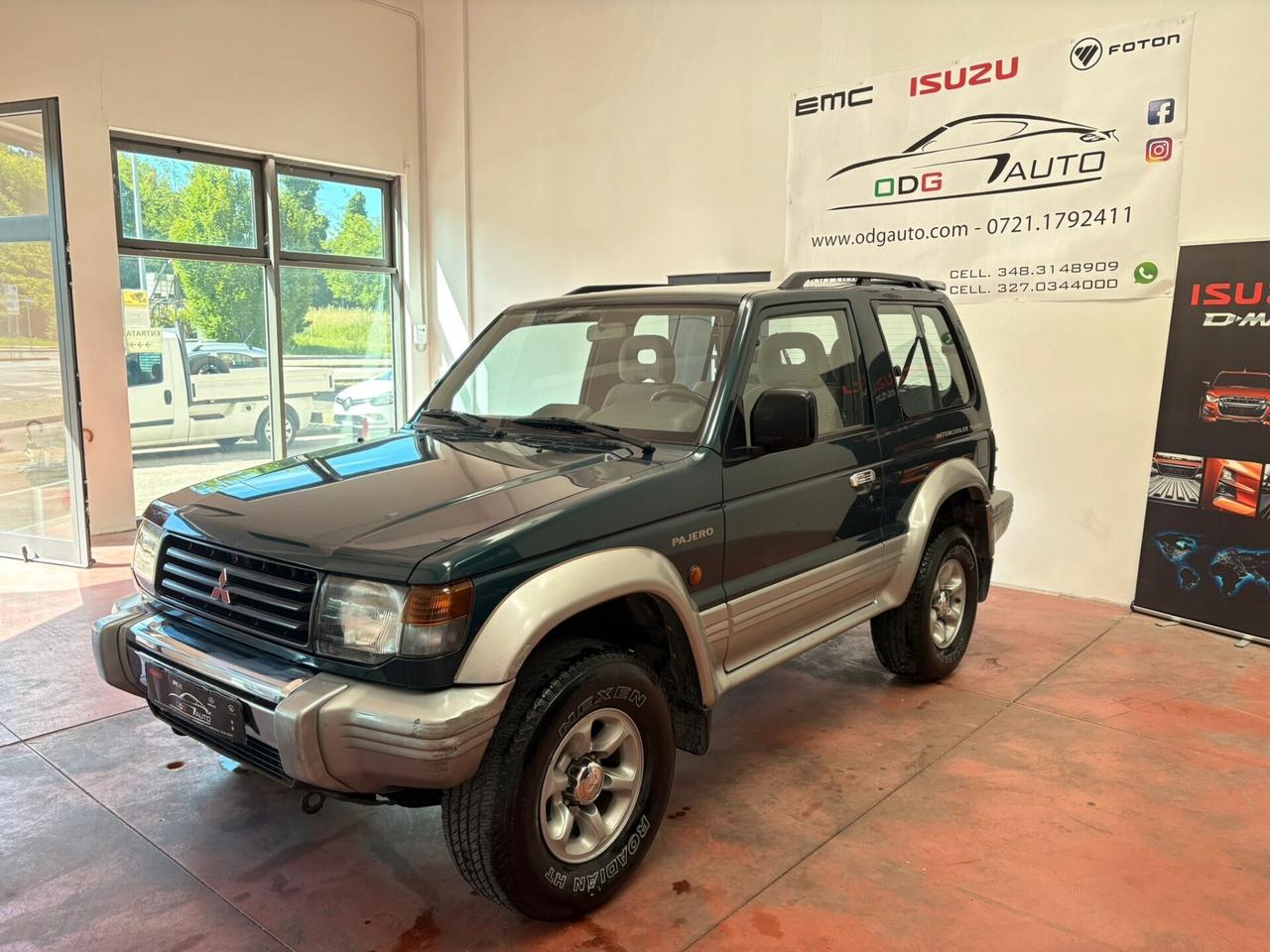 MITSUBISHI PAJERO 4X4 Diesel 2.5 CV 100 Km 204.839 tagliandati
