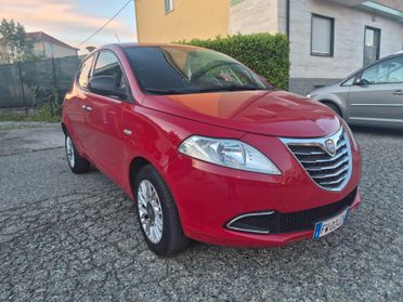 Lancia Ypsilon 0.9 TwinAir 85 CV 5 porte Metano Ecochic Gold