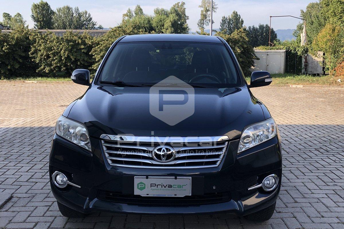 TOYOTA RAV4 Crossover 2.2 D-4D 150 CV DPF Exclusive