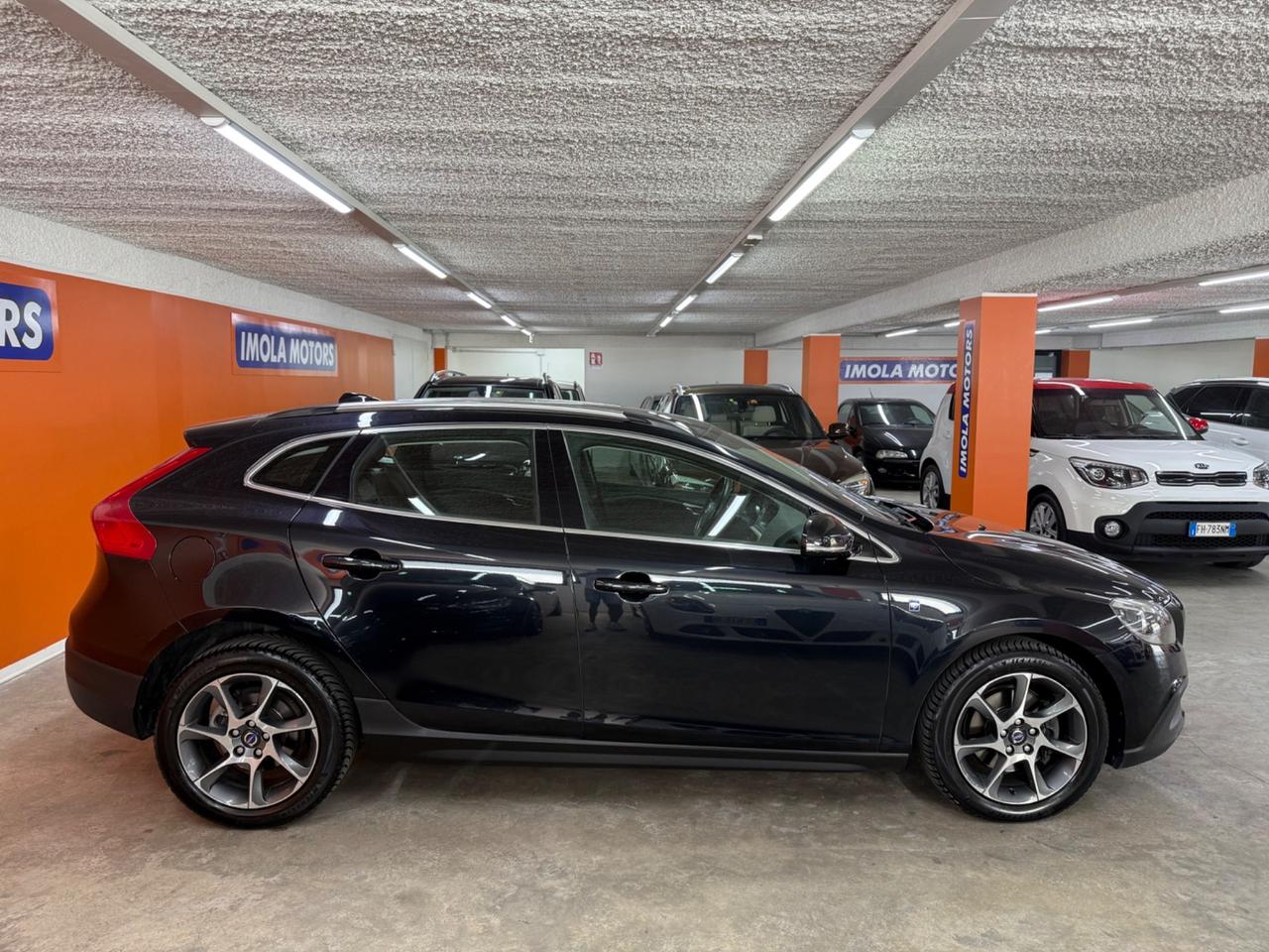 Volvo V40 Cross Country D4 Ocean Race