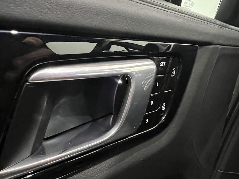 Porsche Cayenne Cayenne 3.0 V6 E-Hybrid