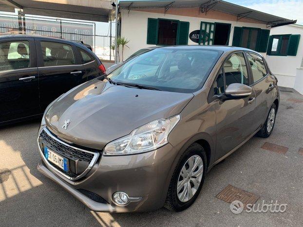 PEUGEOT 208 1400HDi