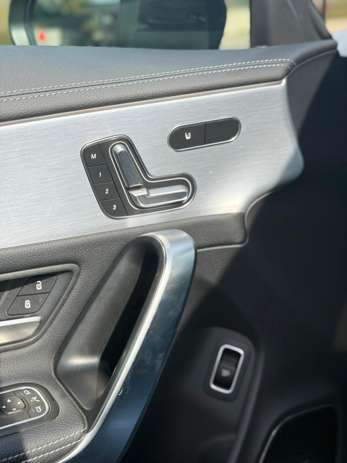 Mercedes-benz CLA 35 AMG TETTO IVA ESPOSTA 2021