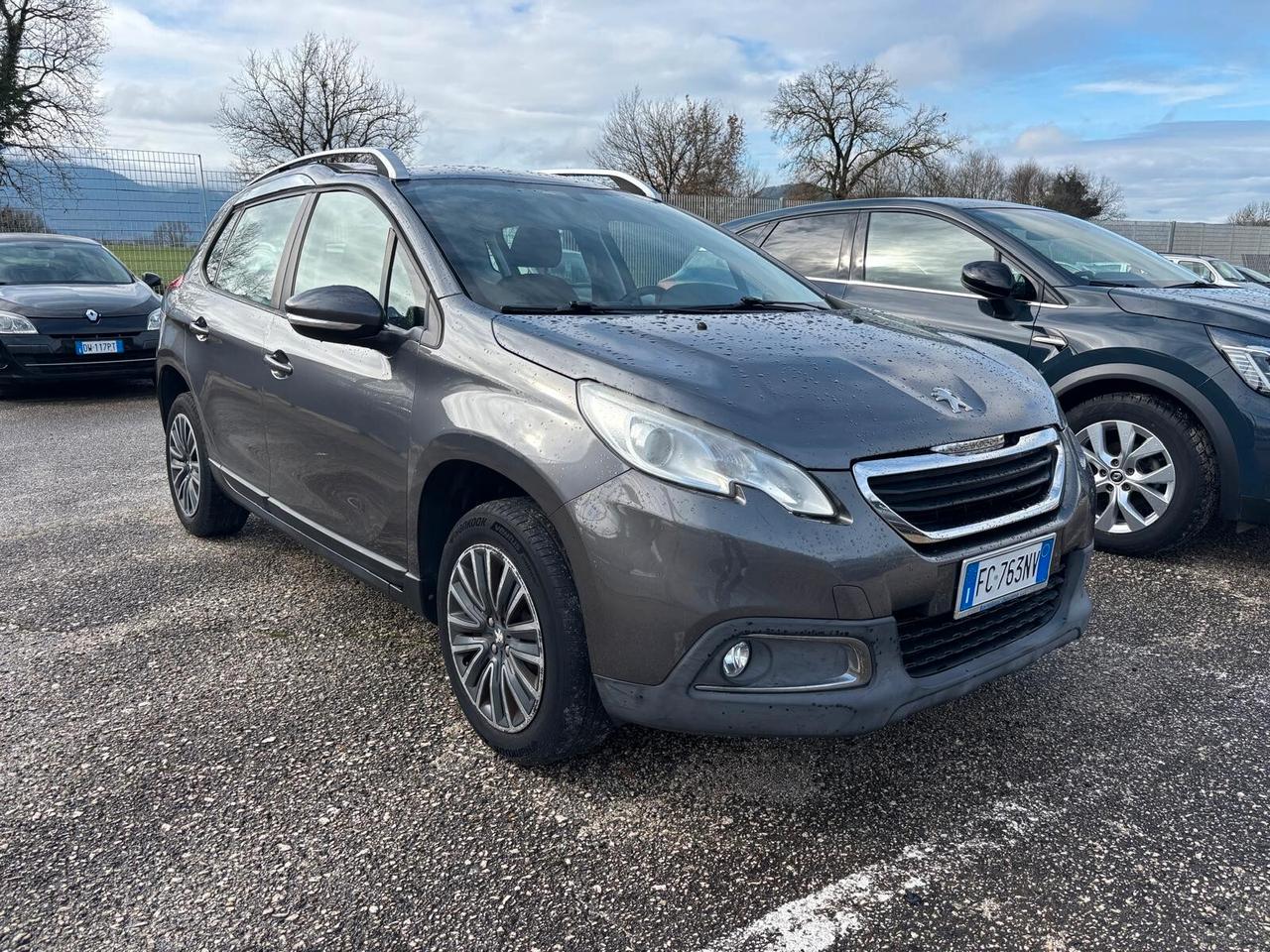Peugeot 2008 ALLURE 1.2 - 2016