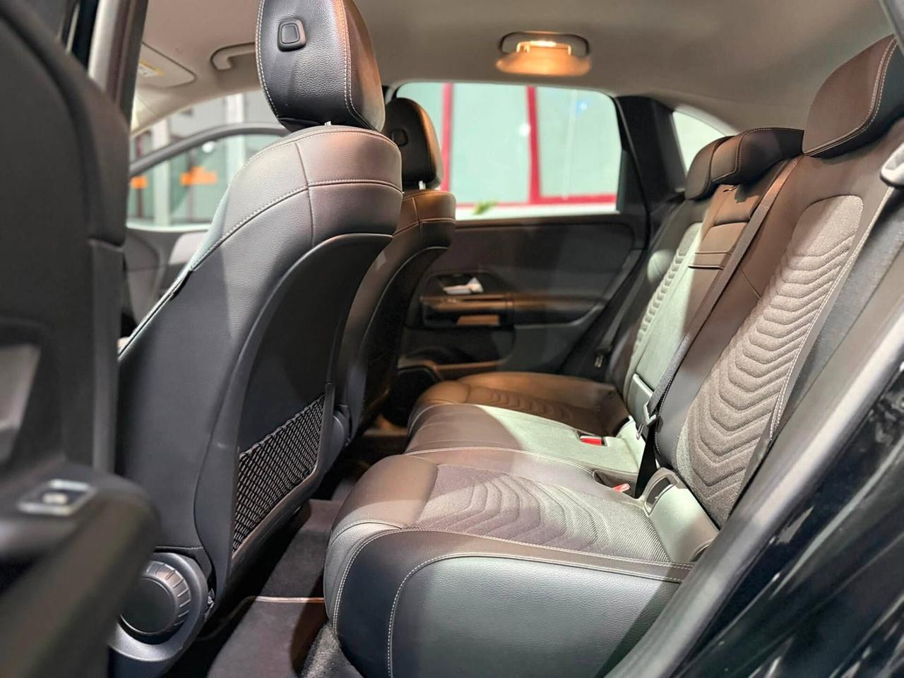 Mercedes Classe B180d Sport Autom 2020