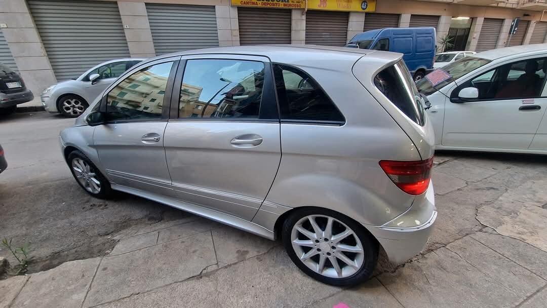Mercedes-benz B 200 CDI Chrome