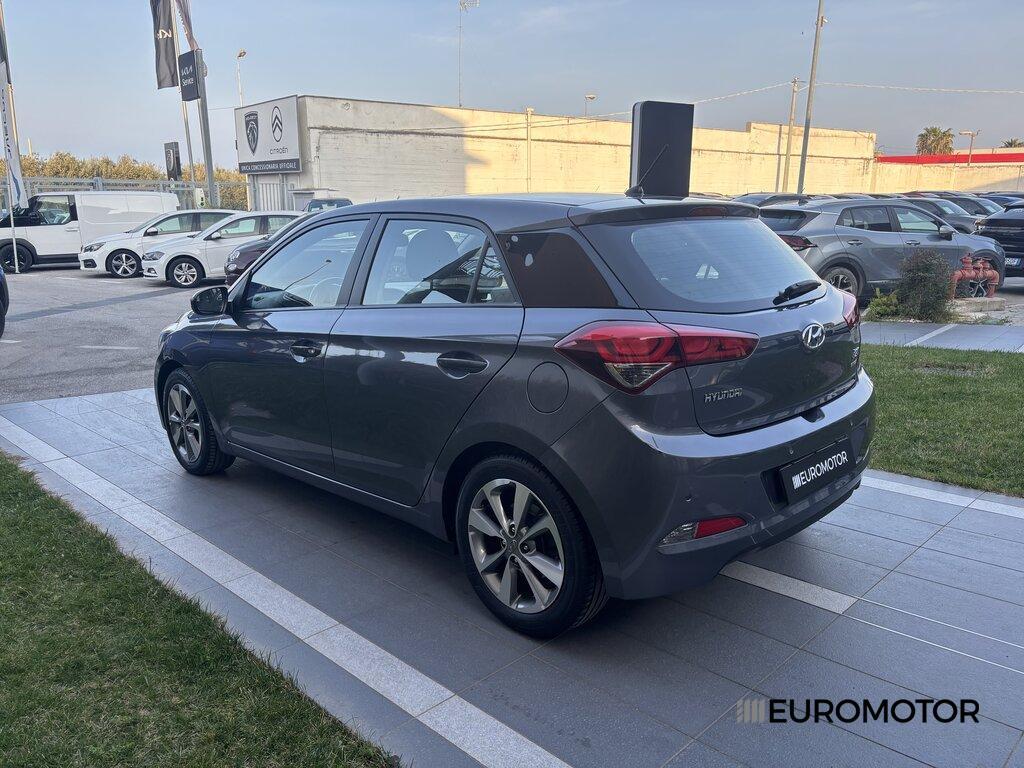 Hyundai i20 5 Porte 1.2 Login
