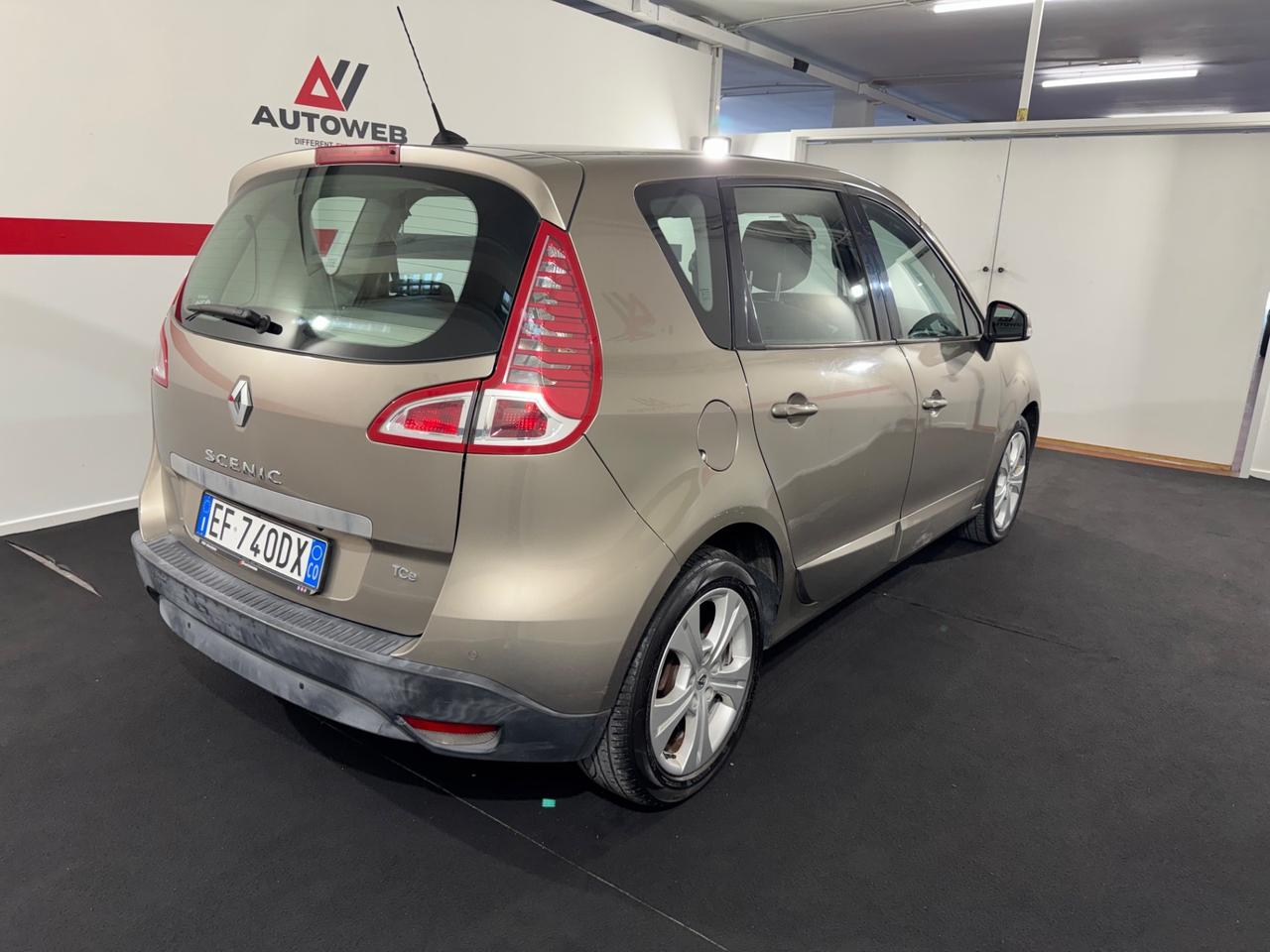 Renault Scenic Scénic X-Mod 1.4 TCe Luxe