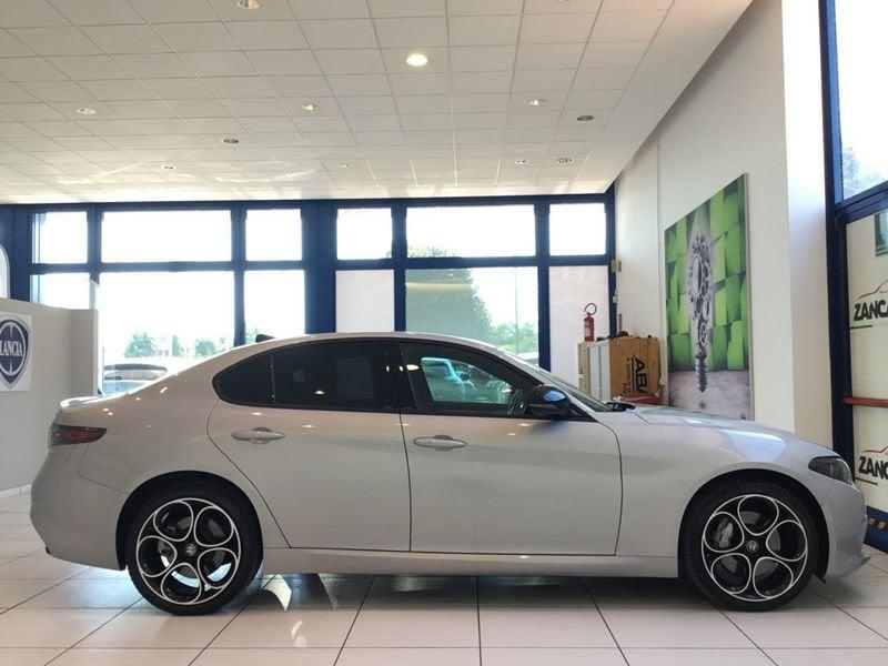 Alfa Romeo Giulia 2.0 Turbo 280 CV AT8 AWD Q4 Sprint MY24