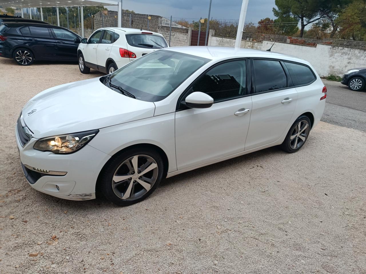 Peugeot 308 BlueHDi 120 S&S EAT6 GT Line sconto 1000 euro leggere descrizione