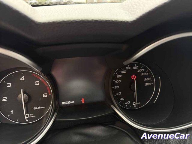 ALFA ROMEO Stelvio 2.2 t Super LEVE AL VOLANTE APPLECARPLAY IVA ESP.