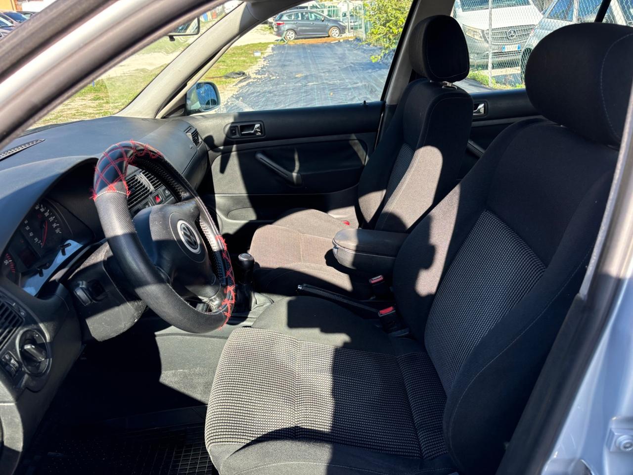 Volkswagen Golf 1.9 TDI 5 porte Gancio Traino