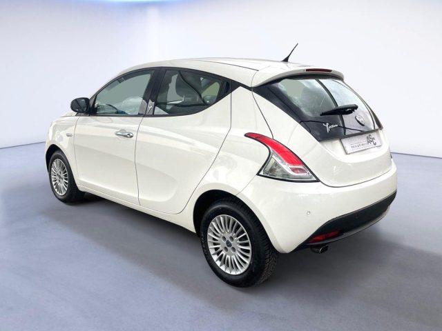 LANCIA Ypsilon 1.2 BENZ 69 CV 5 porte Gold ADATTA A NEOPATENTATI