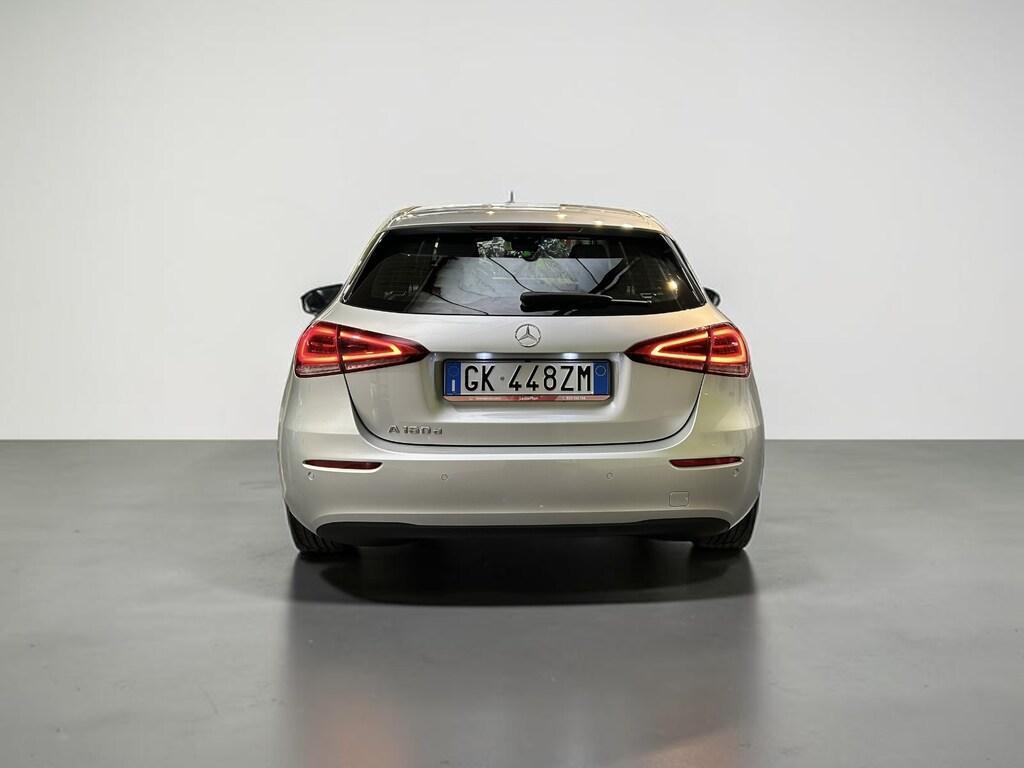 Mercedes Classe A 180 180 D Business 8G-DCT