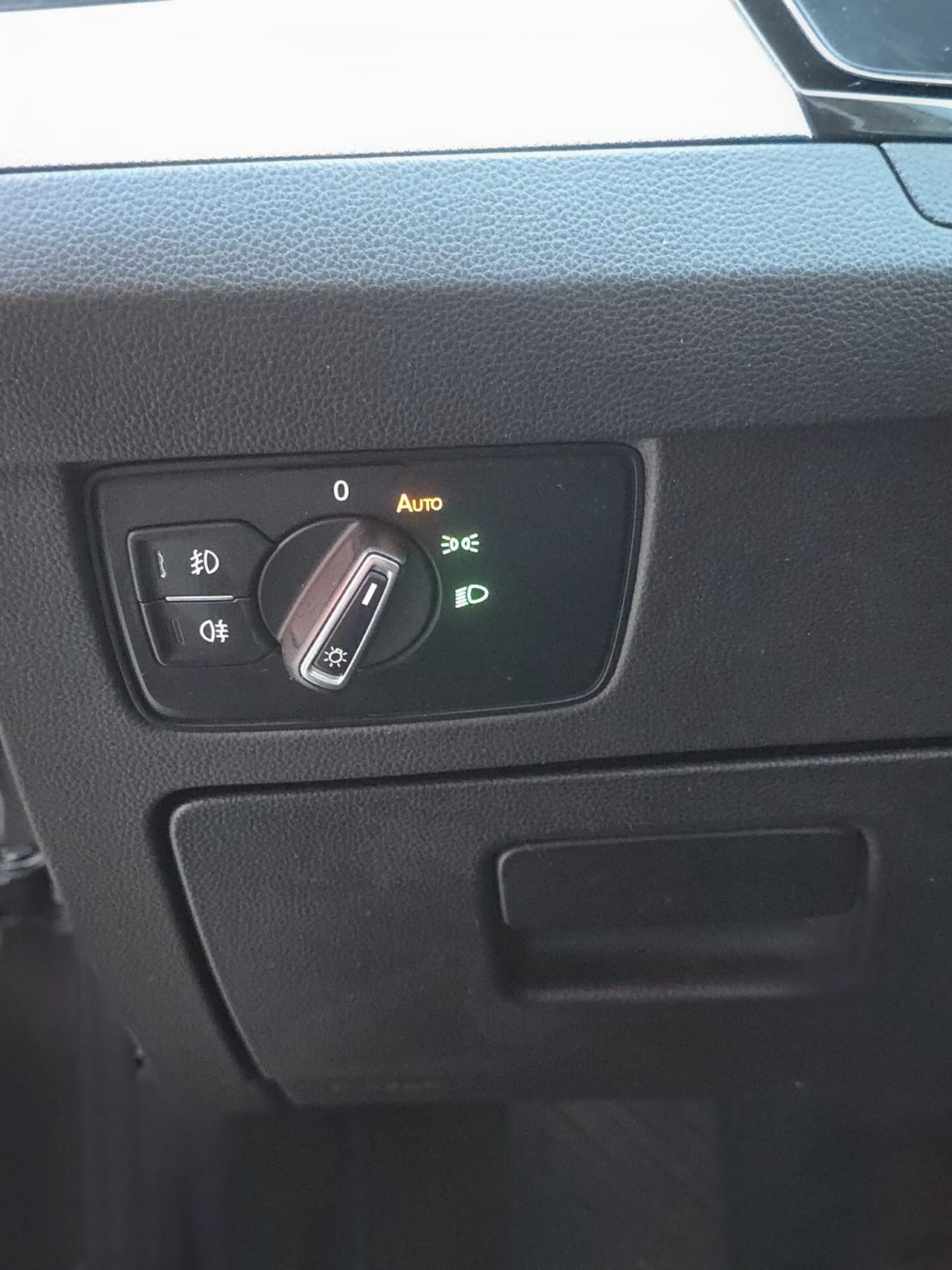 Volkswagen Passat 2.0 TDI DSG Comfortline Berlina