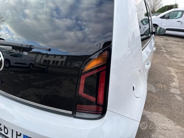 Volkswagen up! 1.0 5p. EVO beats BlueMotion ...