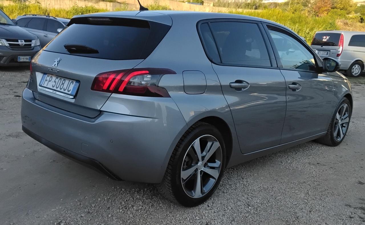 Peugeot 308 BlueHDi 130 S&S Allure