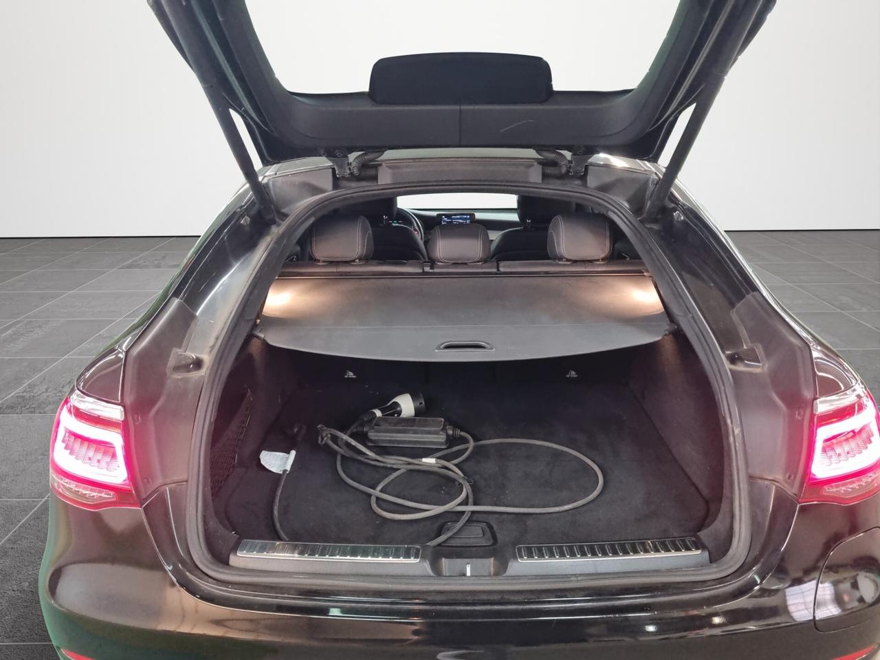Mercedes-benz GLC 300 e 4Matic EQ-Power Coupé Business
