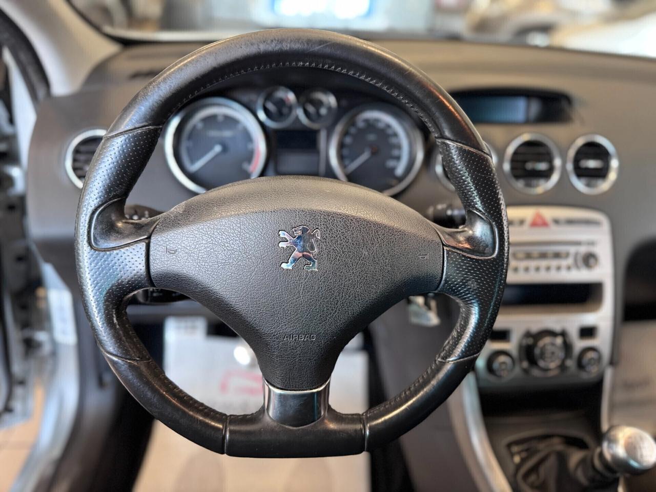 Peugeot 308 1.6 HDi 110CV SW Ciel Féline