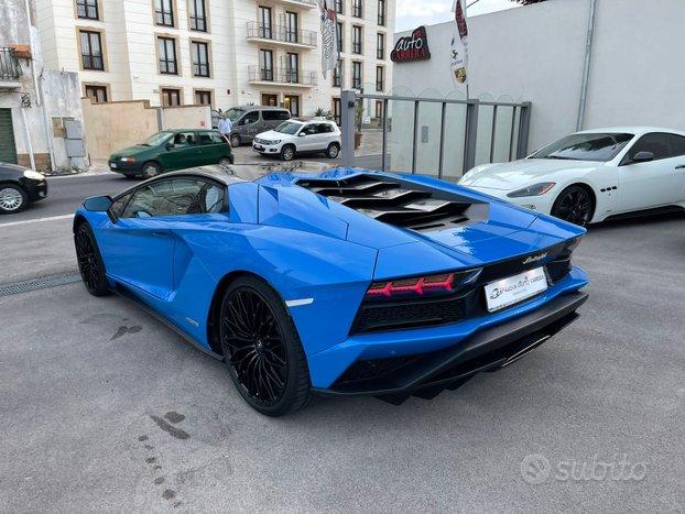 Lamborghini Aventador S