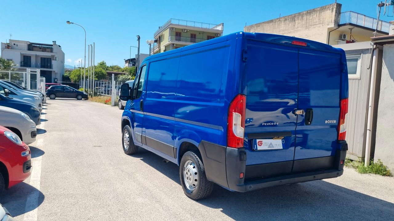 Peugeot-BOXER-2.2-140CV-L1H1BLUEHDI-