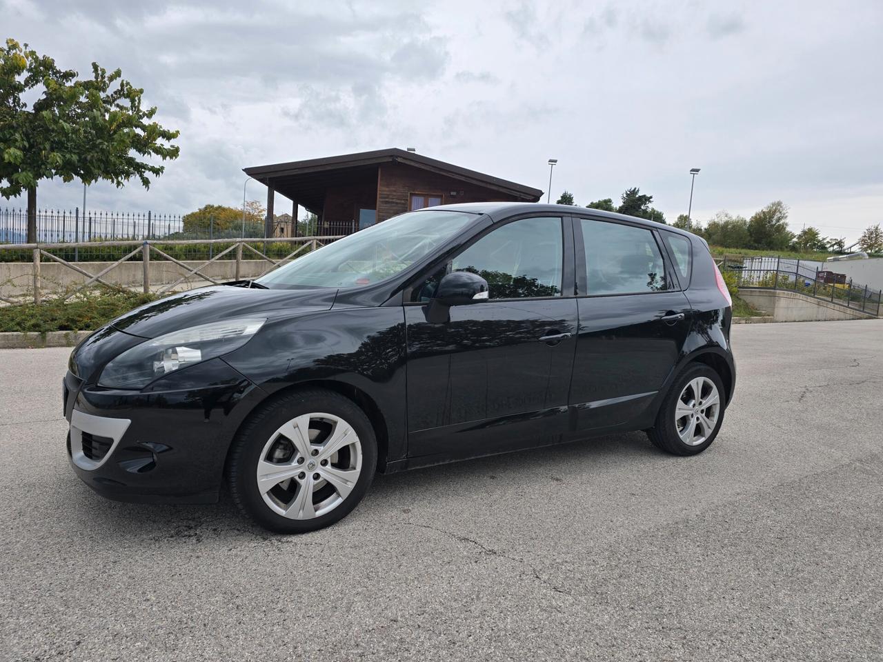 Renault Scenic Scénic X-Mod 1.5 dCi 110CV Attractive
