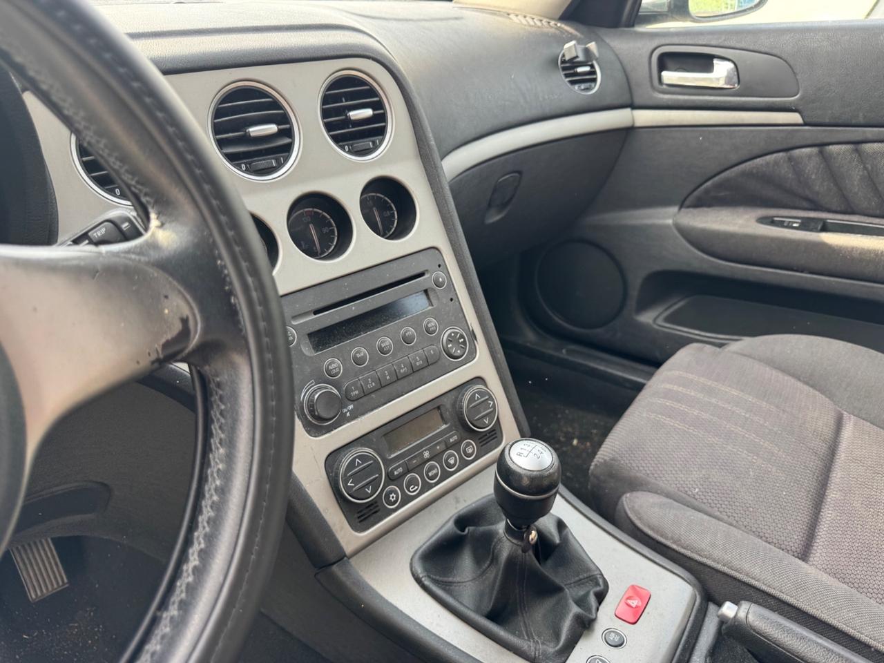 Alfa Romeo 159 1.9 JTDm 16V Sportwagon Exclusive
