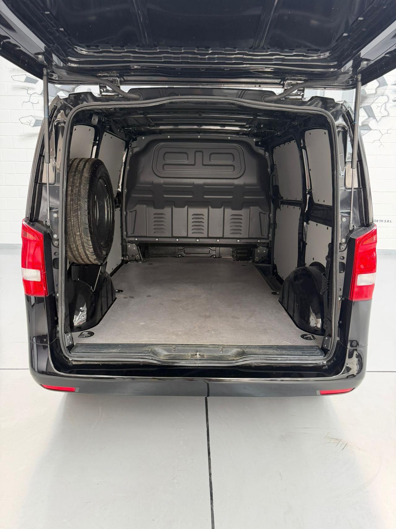 Mercedes-benz Vito Mercedes 110 CDI Compact