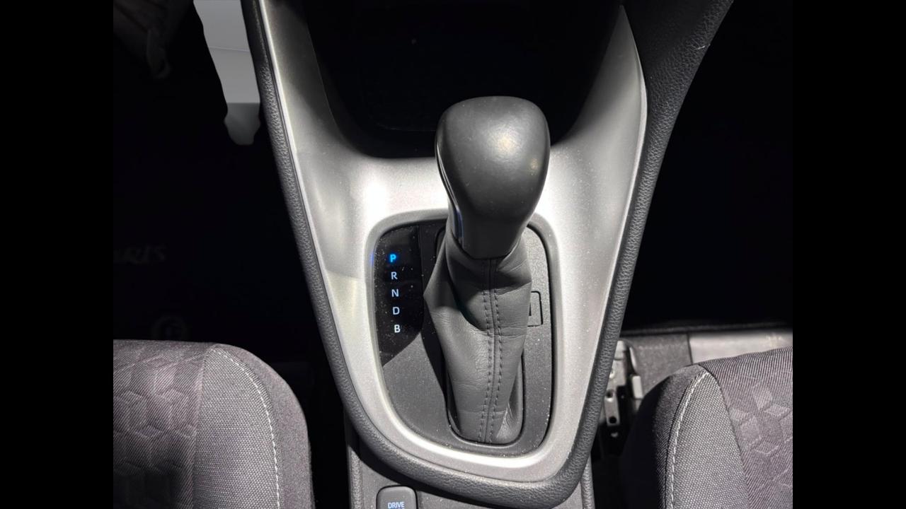 TOYOTA Yaris IV 2020 - Yaris 1.5h Trend