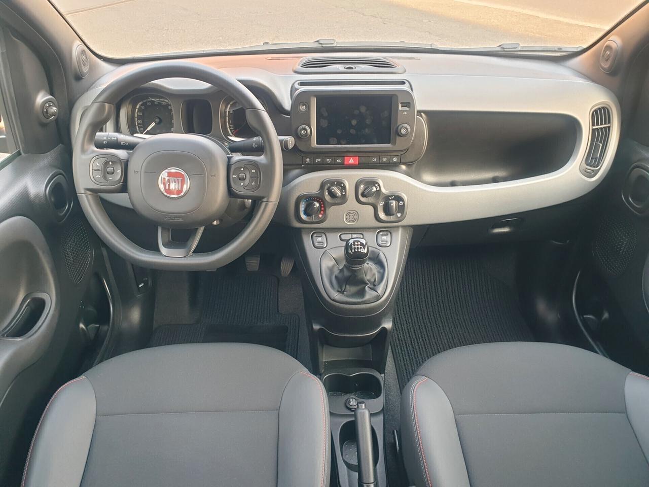 Fiat Panda 1.0 FireFly S&S Hybrid Sport grigio opaco