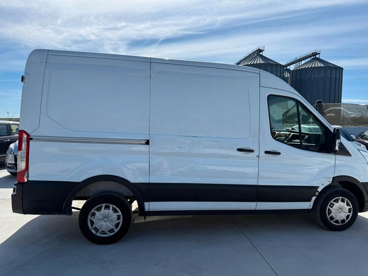 Ford Transit L2H2 Trend 130hp