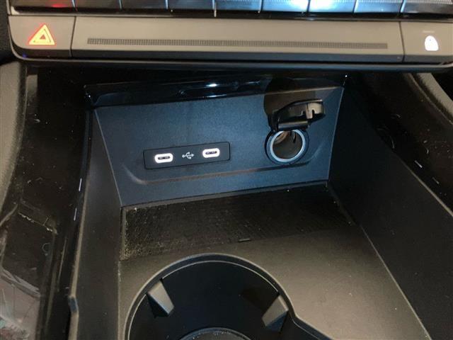 RENAULT Austral 1.2 E-Tech full hybrid 200cv Iconic Esprit