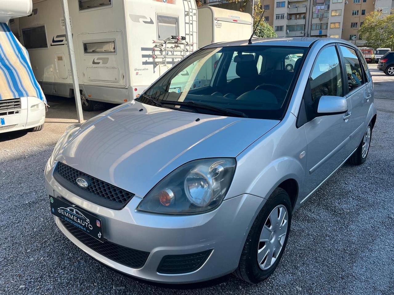 Ford Fiesta 1.2 BENZINA/GPL 102.000KM NEOPATENTATI