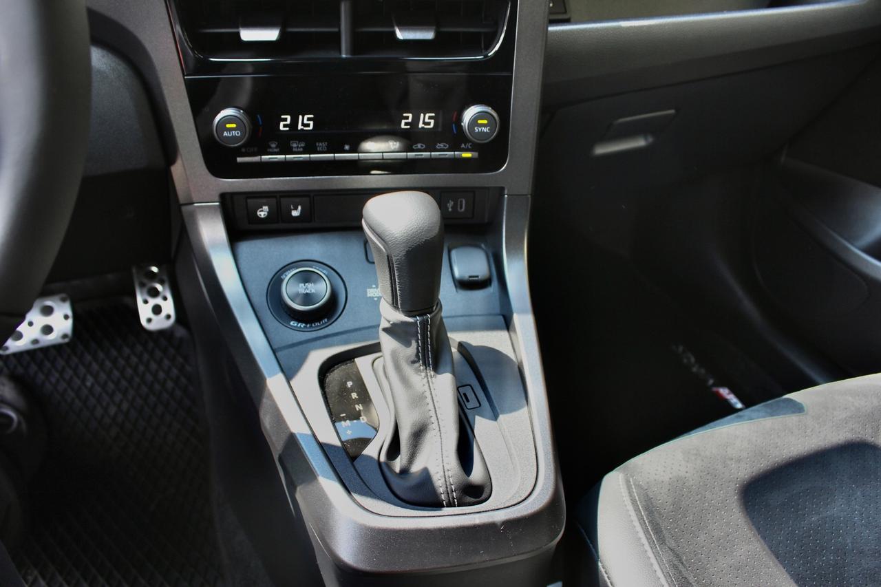 Toyota Yaris 1.6 TURBO GR HIGH PERFORMANCE DAT TETTO IN CARBONIO