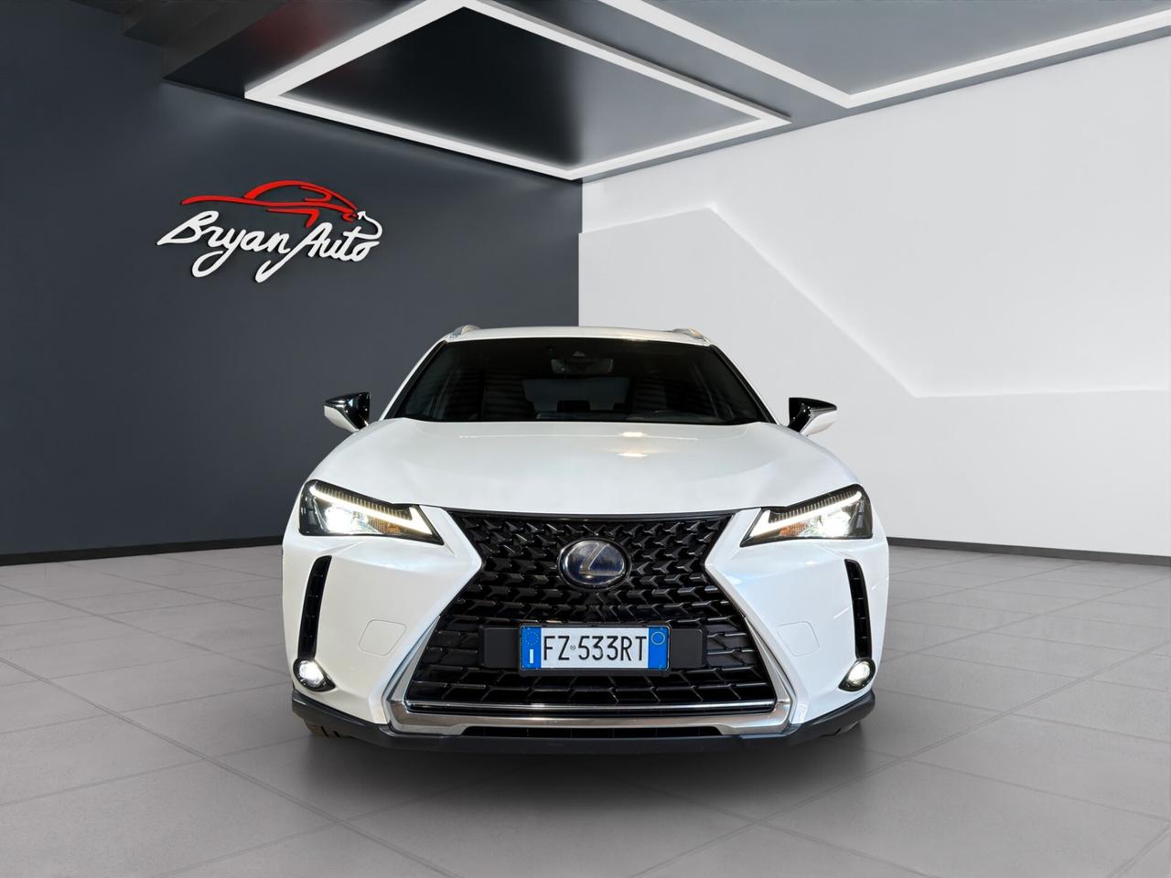 Lexus UX 250h 2.0 Luxury 4wd cvt 184cv