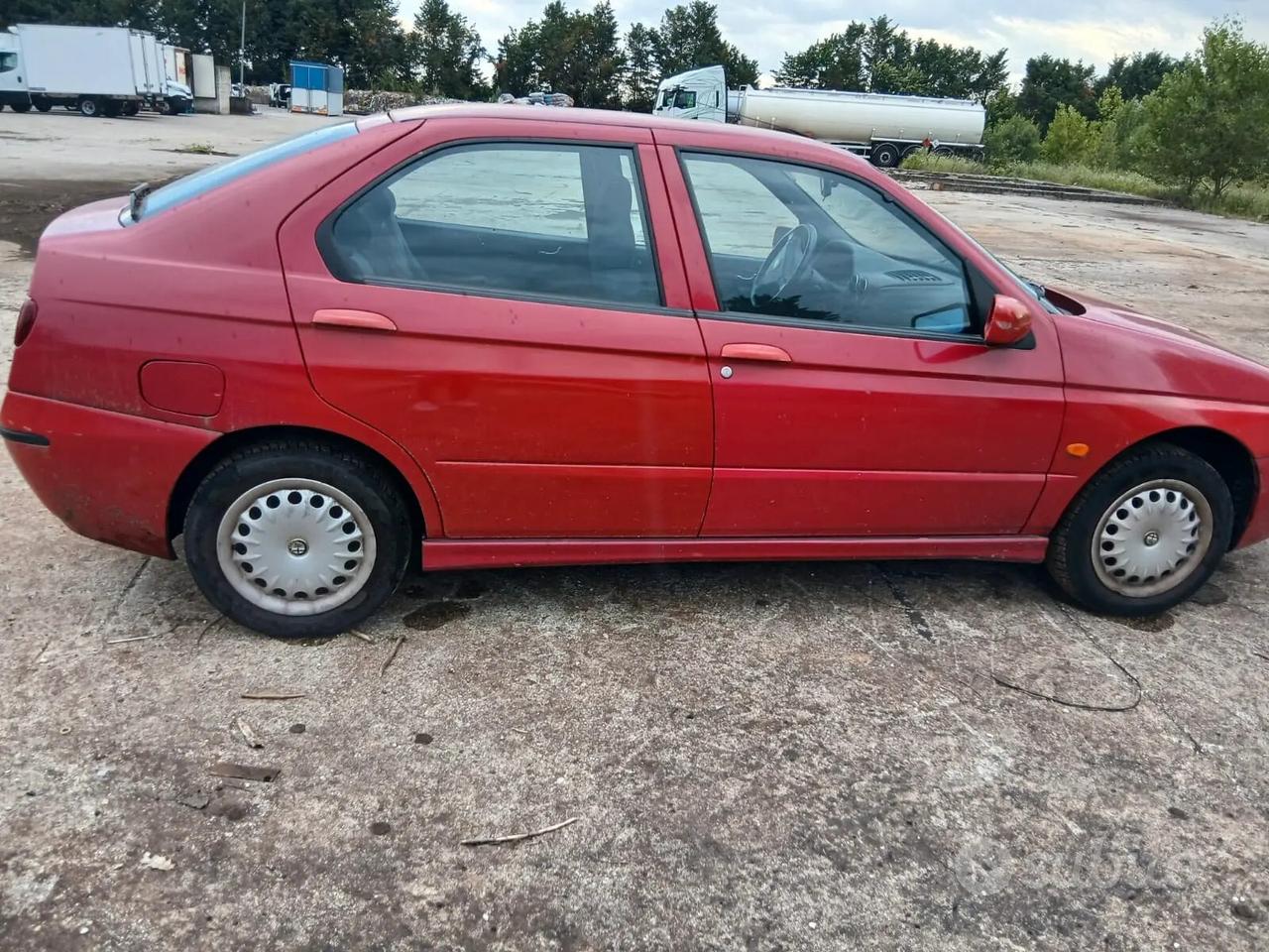 Alfa Romeo 146 1.6 IE cat