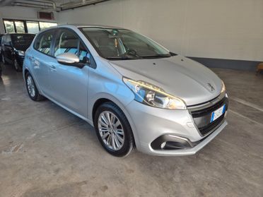 Peugeot 208 PureTech 82 5p. GPL Allure