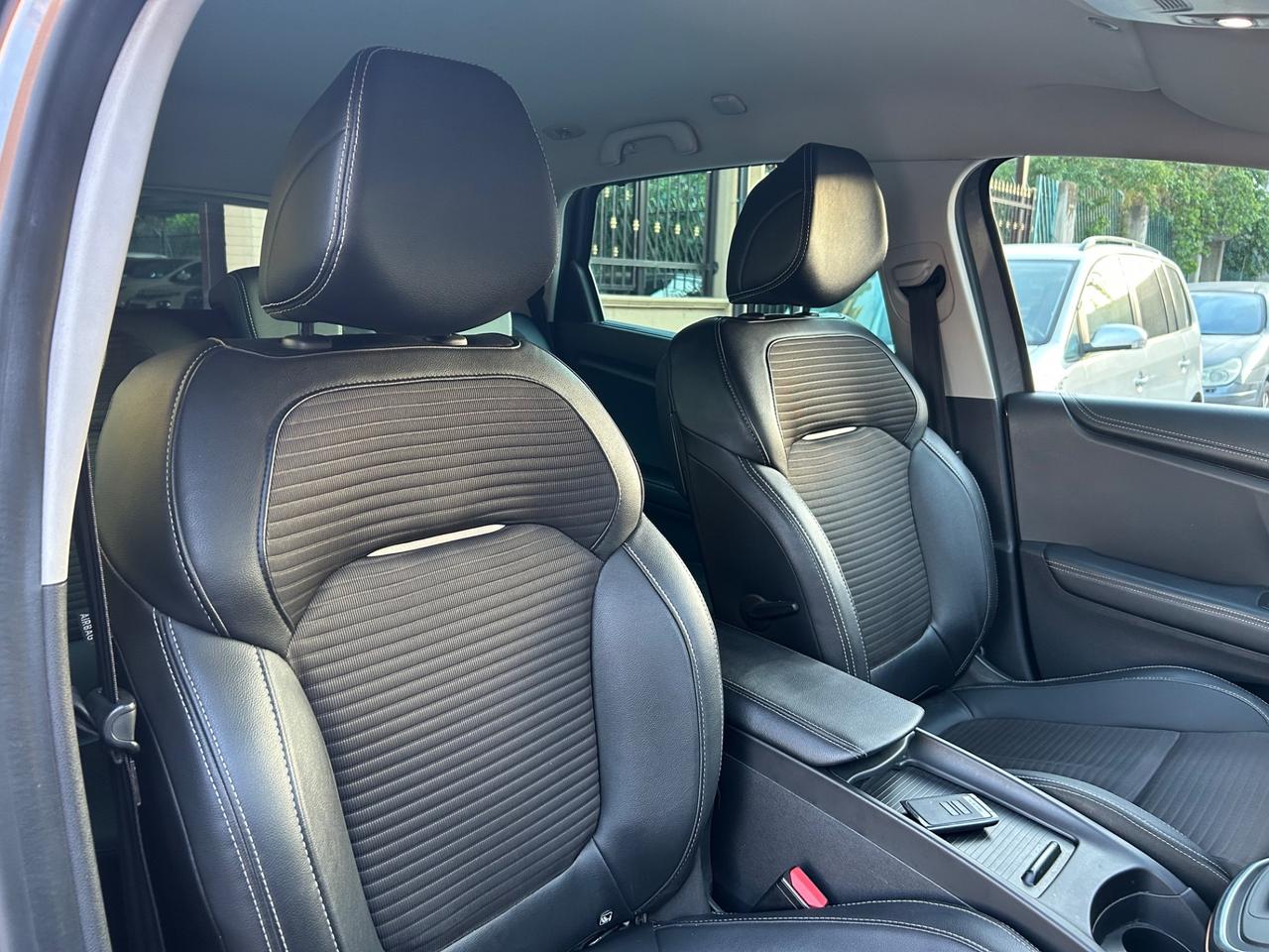 Renault Scenic Scénic dCi 8V 110 CV EDC Energy Intens