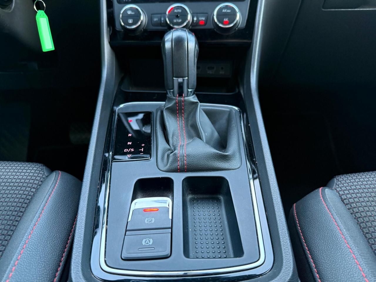 Seat Leon 1.6 TDI 115 CV 5p. FR