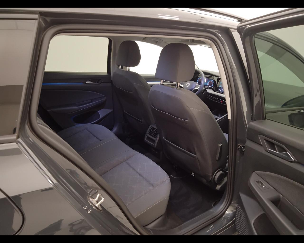 VOLKSWAGEN Golf VIII 2020 Variant - Golf Variant 2.0 tdi Life 115cv dsg